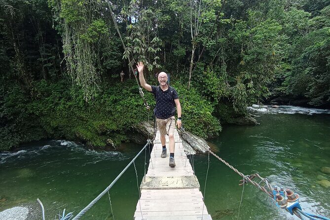 3 days private mountain tour, nature and culture near Medellin - Day 2: Cocorná Rainforest Hike With Crystal Rivers and Waterfalls