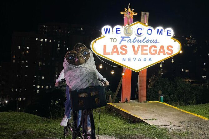 A night at the Sky Viewpoint with Activities - My honest take: the best parts are the view + the guide energy