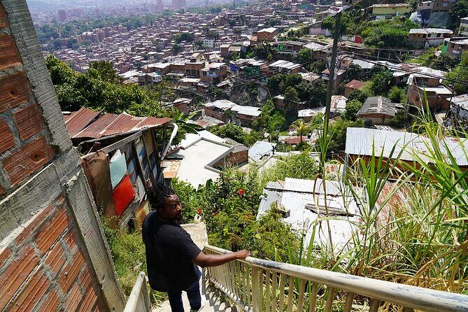 African Music Roots Private Tour in Comuna 13, Medellin - The return loop: metro San Javier and a typical Colombian snack