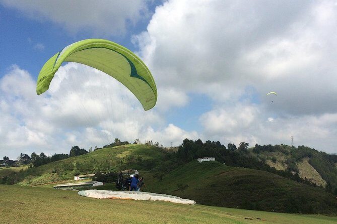 Andes Paragliding Tour from Medellin - Price and value: what $189.05 buys in real terms