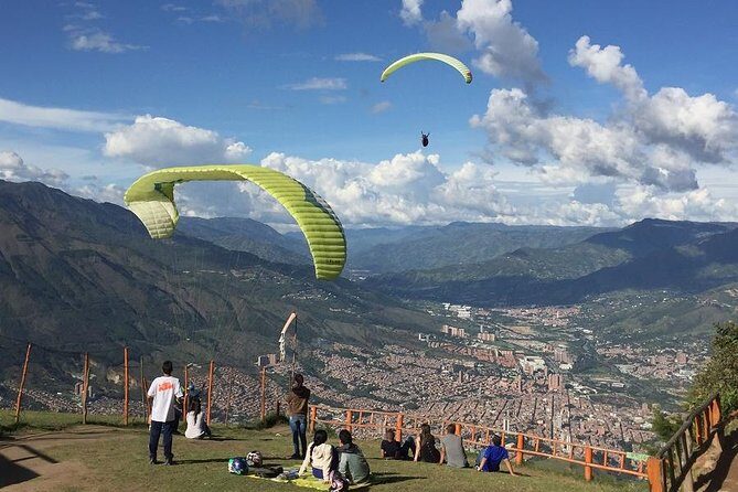 Andes Paragliding Tour from Medellin - Weather, timing, and small rules that matter
