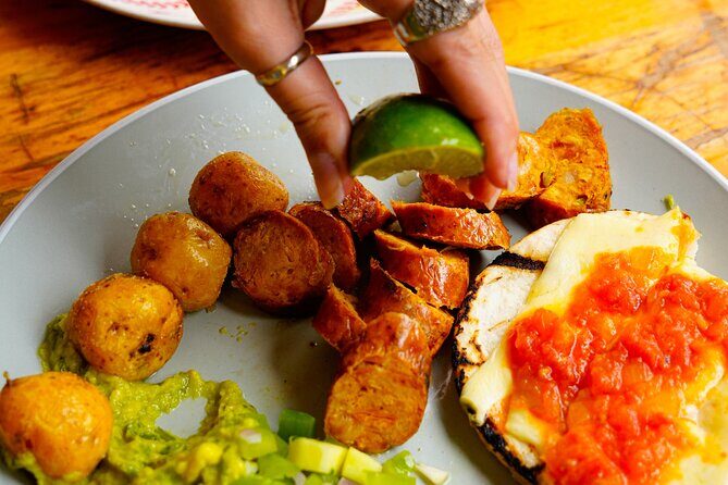 Authentic Gastronomic & Cultural Experience in Charming Envigado - Casa Museo Otraparte: Your Cultural Warm-Up Stop