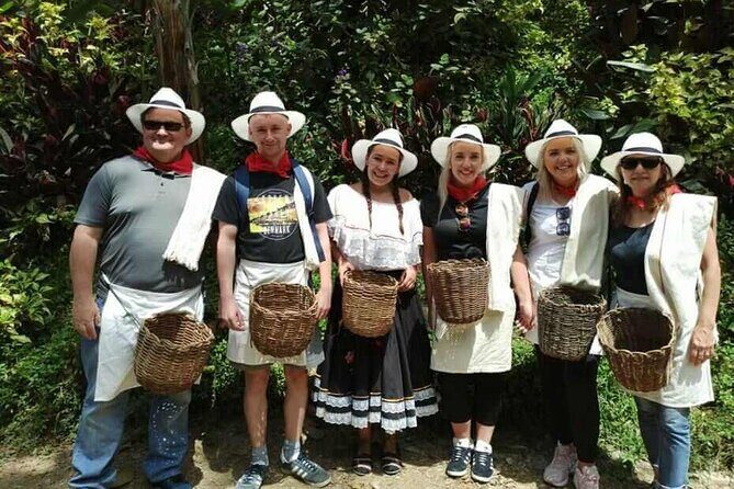 Best Coffee Tour from Medellin with Lunch and Transportation - Lunch on the farm: where the experience becomes memorable