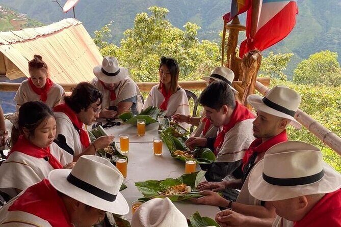 Bilingual coffee tour 30 minutes from Medellin, all inclusive - Why this Palmitas coffee tour fits Medellín life