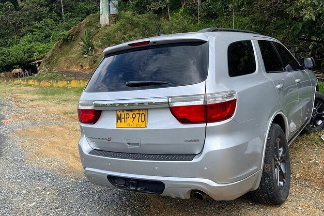 Bilingual private transport to the airport. - Airport Drop-Off: The One Moment You Must Get Right