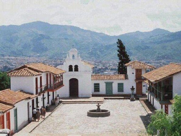 City tour, Commune 13, Metro Cable, Botero Park and more. Private - A Private 5–6 Hour Medellín Route With Cable Views and Street Art