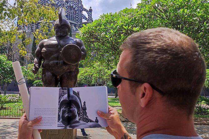 City Tour Medellin 4 Hours with Art Book Included - Why this 4-hour Medellín loop is a smart first move