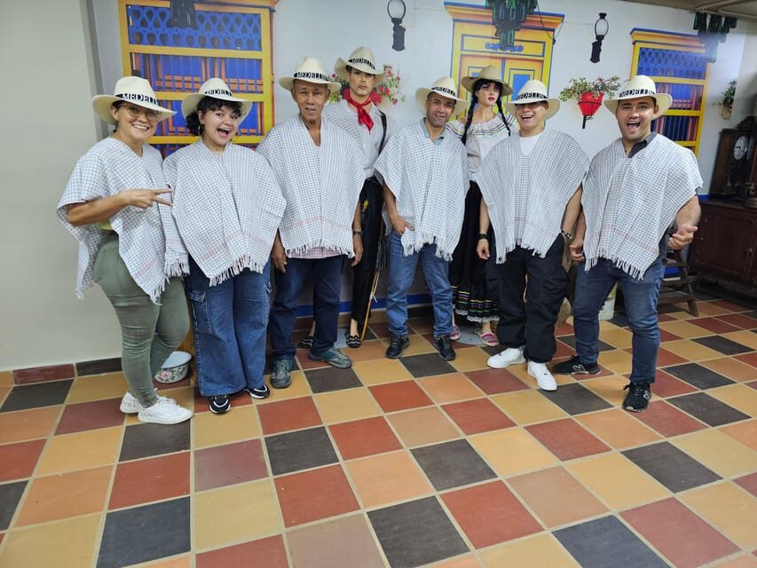 Coffee Experience with roasting show in Comuna 13 - Entering Medallo Coffee Museum in Comuna 13