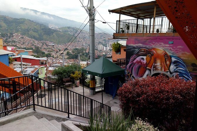 Coffee Tour & comuna 13 & cable car - Price and value: why $128.21 often makes sense here