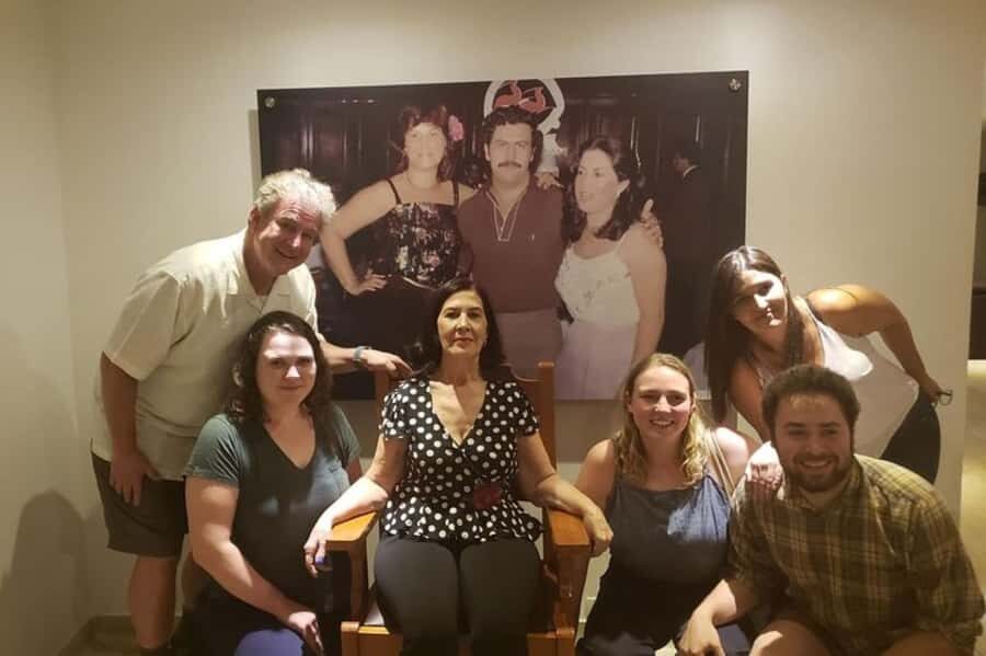 Colombia: Official Pablo Escobar Meet the Family Museum Tour - How the 150-Minute Escobar Family Session Usually Flows