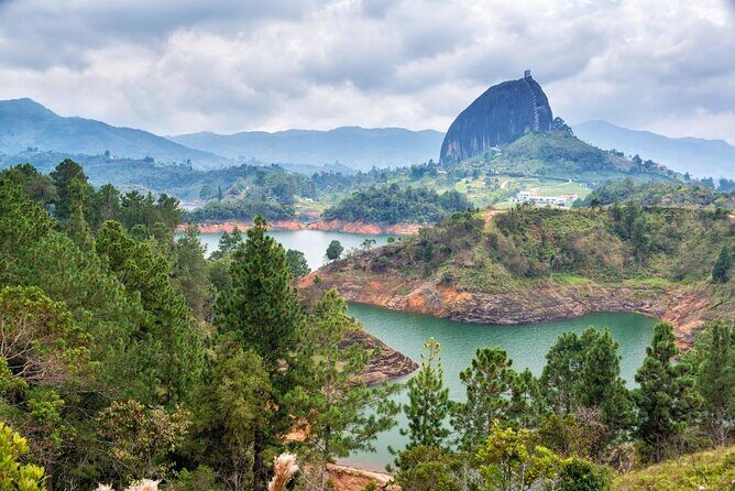 Combo Guatape and Medellin Sightseeing Tours - Key Points You’ll Care About Before You Go