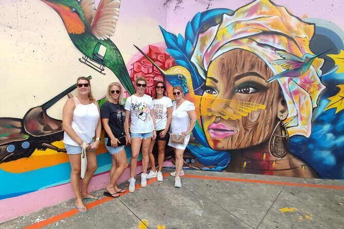 Comuna 13 History and Graffiti Tour with Cable Car - Who this tour fits best (and who should skip)