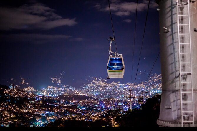 Comuna 13 night time tour medellin - Pickup and logistics in Medellín (how to make it smooth)