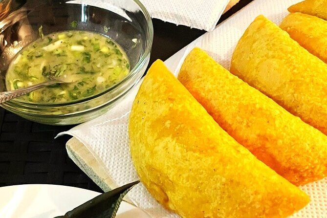Cooking class: Street Food & Mojito making - Where the Class Starts (and Why Location Matters)