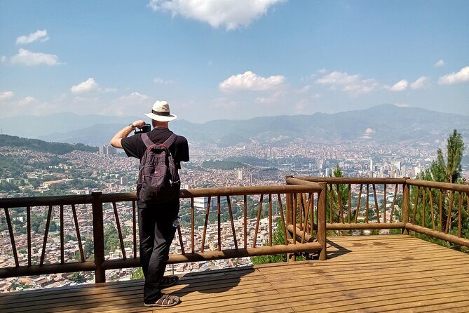 Discover a secret place with locals (Comuna 8) - Why this tour feels local: pace, people, and community stops