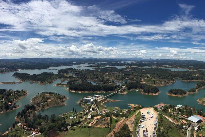 El Peñol and Guatape Small Group Tour from Medellin - The drive stops: Avenida las Palmas, Llanogrande, and Rionegro