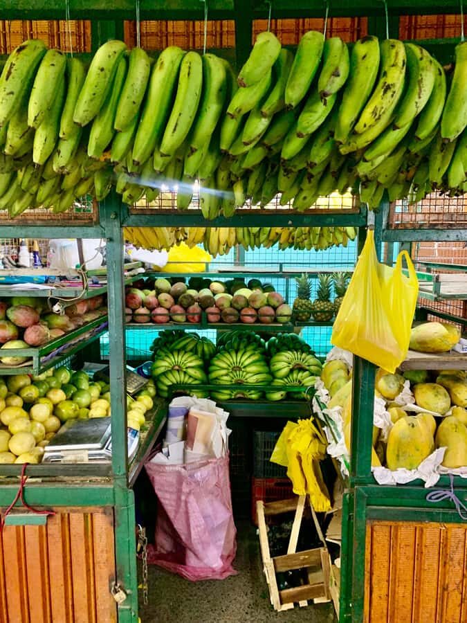 Essential Fruit Experience - Meeting Point: Getting There Before the Fruit Parade Starts