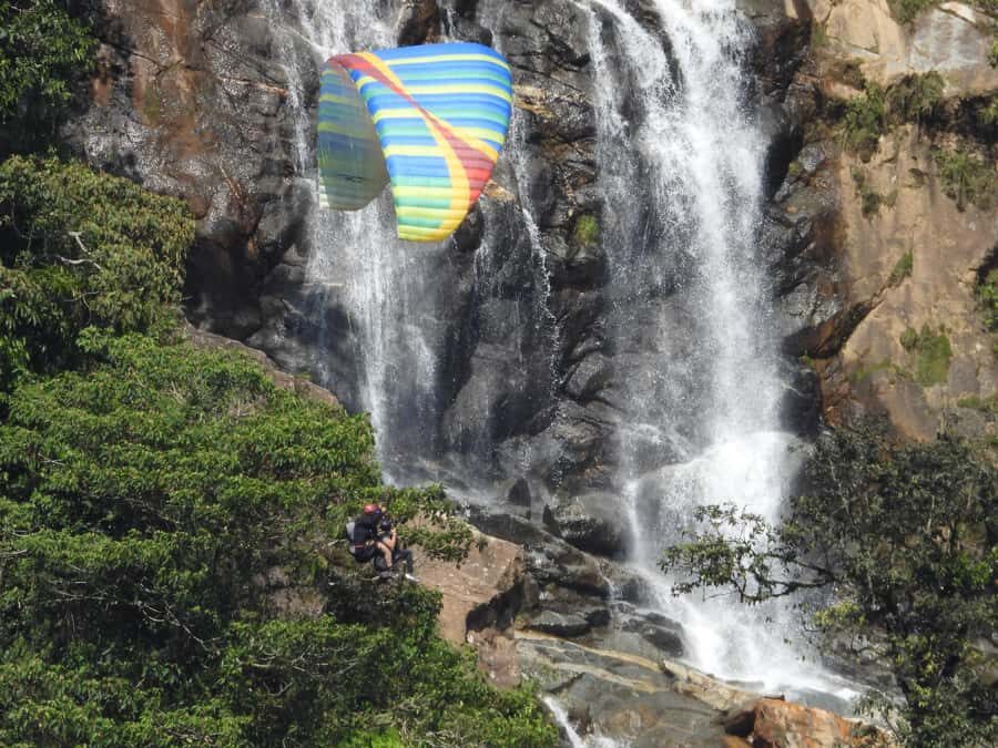 From Medellín: Paragliding Flight and Guatape Tour - Key things to know before you go