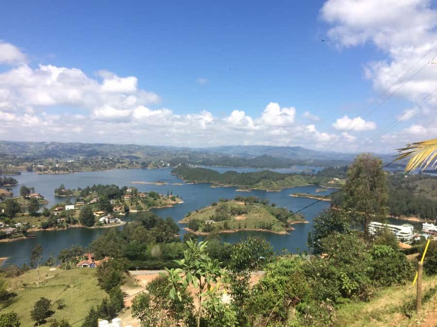 From Medellin: Private Guatape Car Tour with Coffee Tour - Pickup, the drive, and why the early start helps