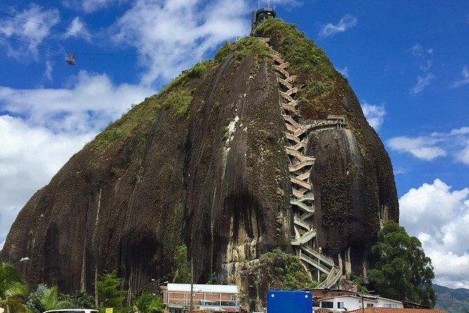 Full Day Peñol and Guatapé Private Tour from Medellin - Lunch and the included essentials that keep things comfortable