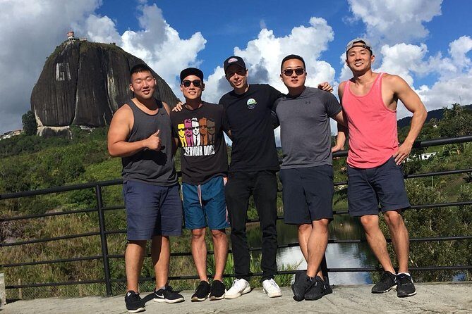 Full-Day Private Guatape Coffee Villa Tour from Medellin - Morning Pickup: Comfort, Timing, and Your First Real View