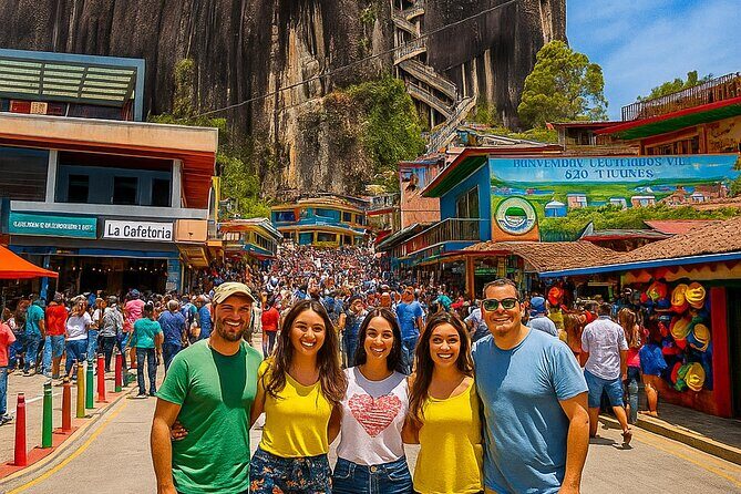 Guatapé and Peñol Private Full Day Tour from Medellín - Marinilla: a quick panoramic break before the big hits