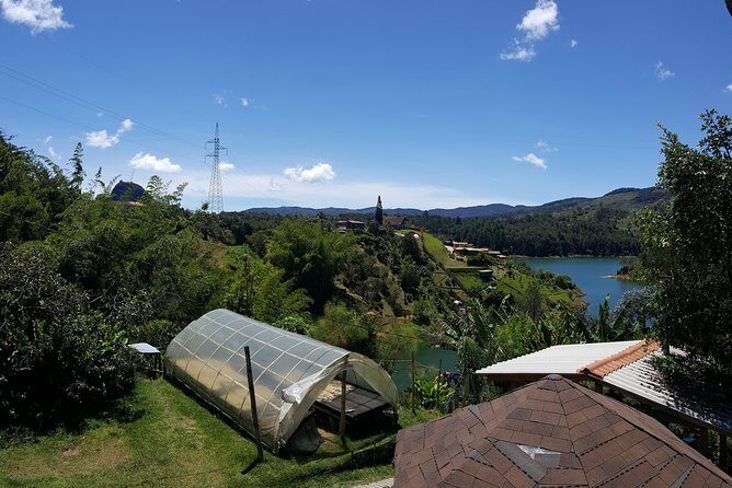 Guatapé & Coffee Farm, all in one day - Piedra Del Peñol: a climb worth budgeting time for