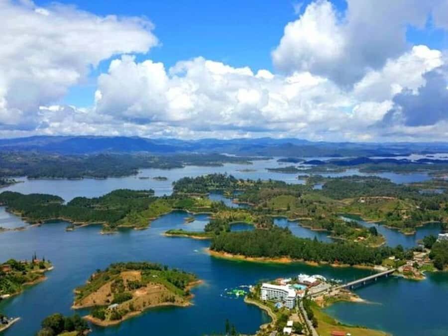 Guatapé & Coffee Farm, all in one day - Should you book the Guatapé & Coffee Farm day trip?