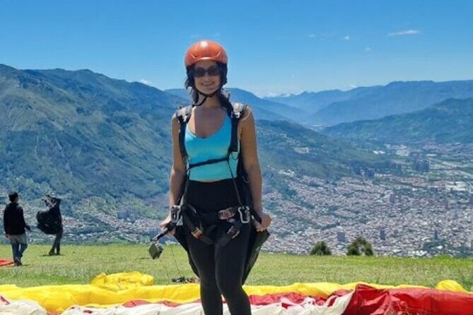Guatape Private Adventure Tour with Paragliding - The Guides Matter: Andrea, Camilo, and Juan in Real Life