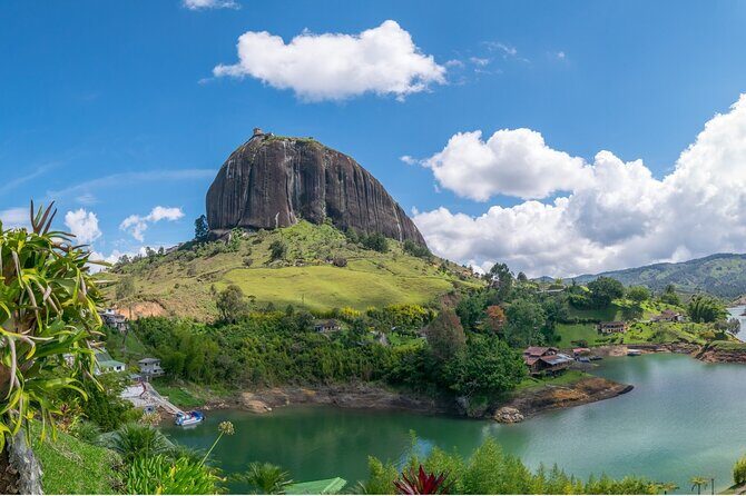 Guatape Private Tour with Helicopter Ride from Medellin - Logistics that matter: pickup, WhatsApp, and private pacing