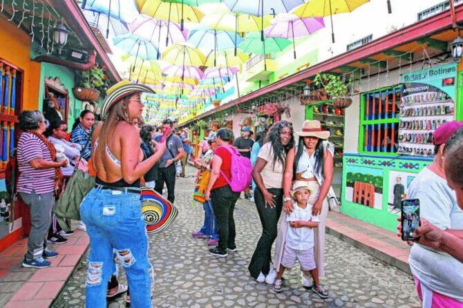 Guatape Tour from Medellin (Shared and Private Tour) - El Viejo Peñol Replica: Small Square, Big Context