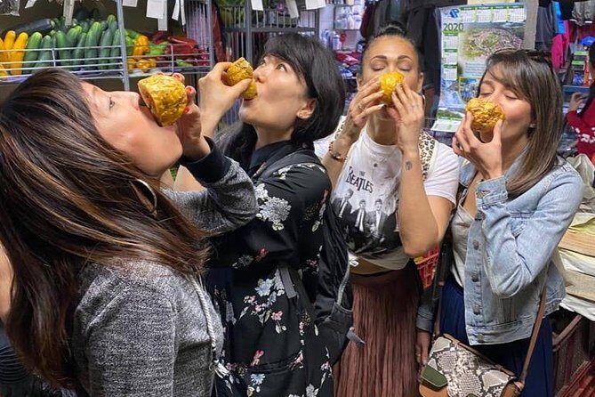 Half day city tour including fruit tasting - Key highlights at a glance