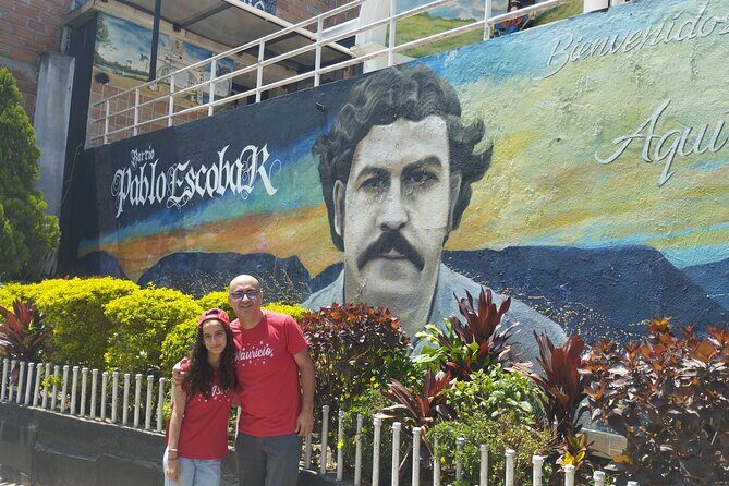 Historical Tour in Pablo Escobar - Key Highlights You Should Know