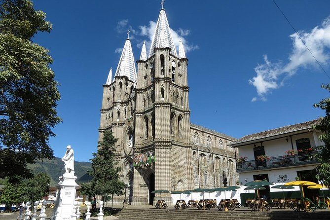 Jardín Coffee Tour out of Medellín - Jardín town time and the first stop that sets the tone