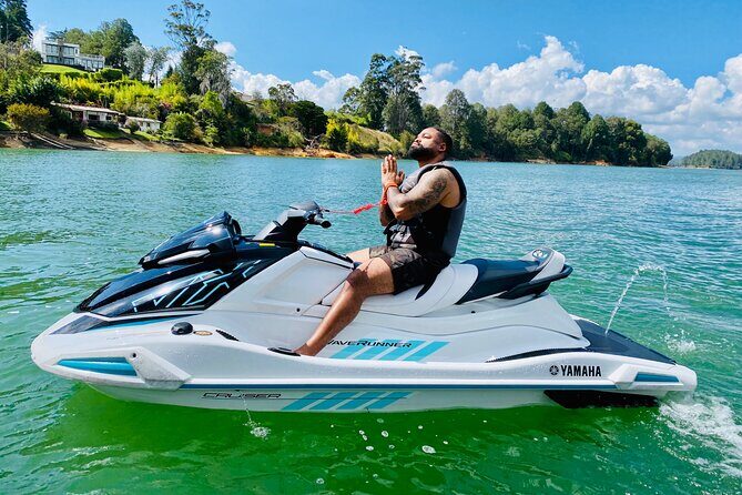 Jetskiing in Guatapé Antioquia - Where You Go: El Peñón, La Manuela, and the Cross