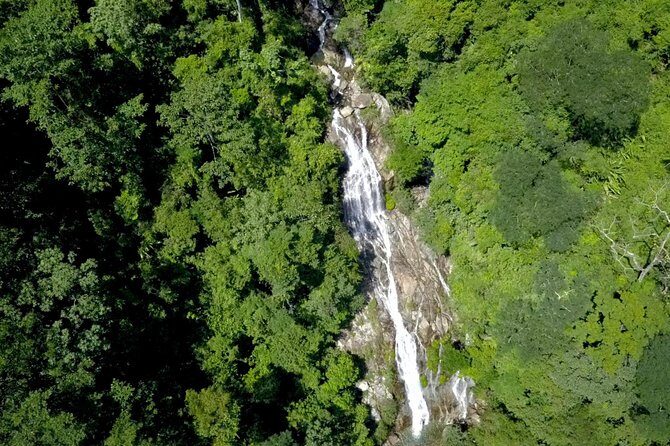 La Cuba WATERFALL RAPPELLING and La Planta GIANT NATURAL POOL from MEDELLIN - La Cuba 30m waterfall rappelling: controlled thrills with real safety gear