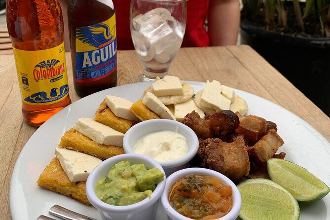 Laureles Food Tour - How the 2.5 Hours Actually Feels (Walking, Pace, and Group Size)