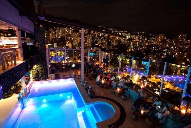 Live the Nightlife Rooftop Pub Crawl - The night’s route: Jimar Billards, Vrtice Rooftop, and Bolivar nightclub