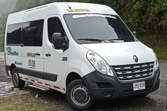 Medellin Airport Private Transportation - The Communication Style: WhatsApp, Timely Updates, and Bilingual Support