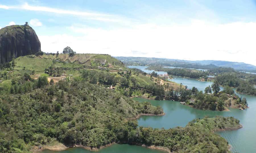 Medellin and Guatape Full Day Pablo Escobar Tour - The guides are a major reason this works