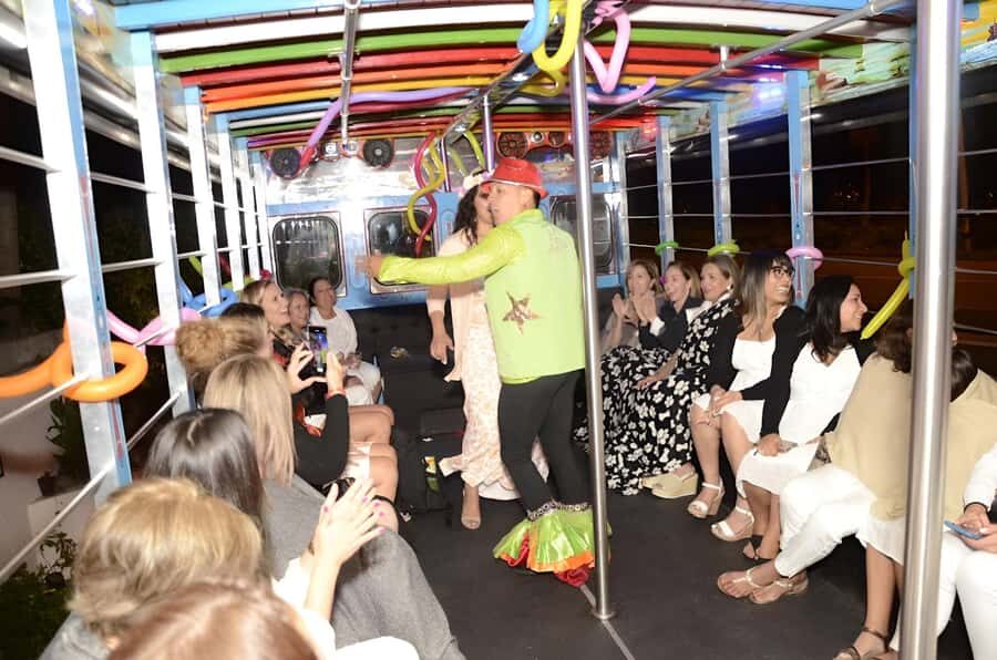 MEDELLIN: CITY TOUR CITY NIGHT TOUR + OPEN BAR - Price and value: what $38 gets you in 4 hours