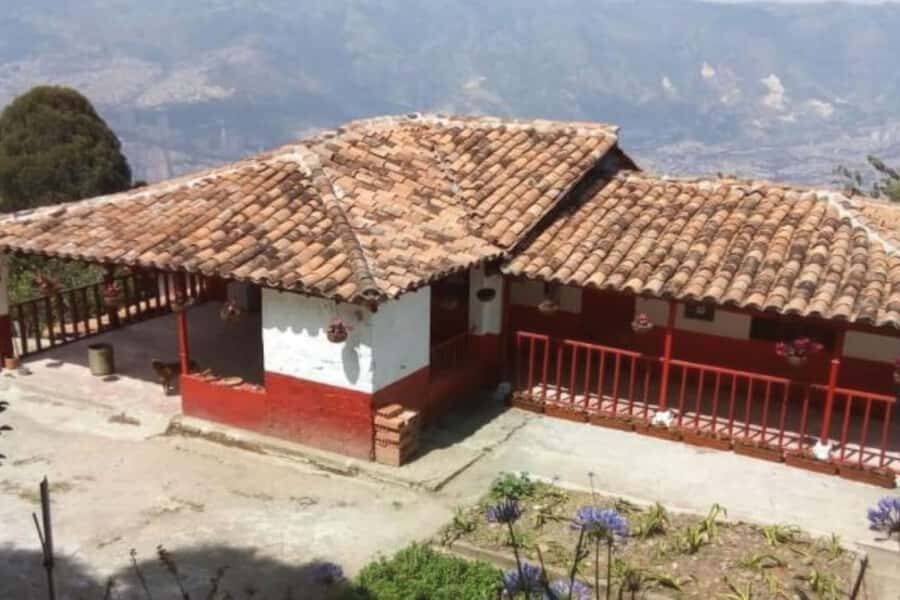 Medellin: Coffee Farm Tour & Spa with Overnight Glamping - Coffee temazcal steam bath: steam, warmth, and a coffee twist
