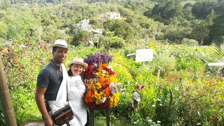 Medellín: Flower Farm & Silletero History Tour - Flower Festival context: how the parade becomes a living tradition