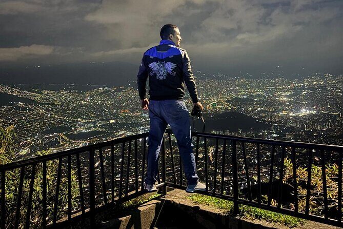 Medellin from Above and Inside, Picacho Viewpoint - Why this Picacho viewpoints tour feels different at dusk