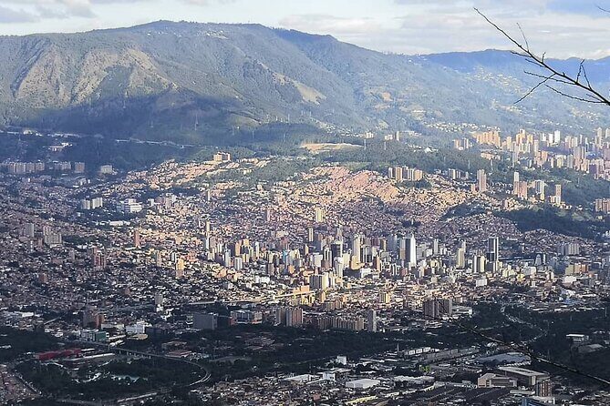 Medellin from Above and Inside, Picacho Viewpoint - Stop 2: Mirador Bakkanos for local-style panoramic views (Thu–Sun)