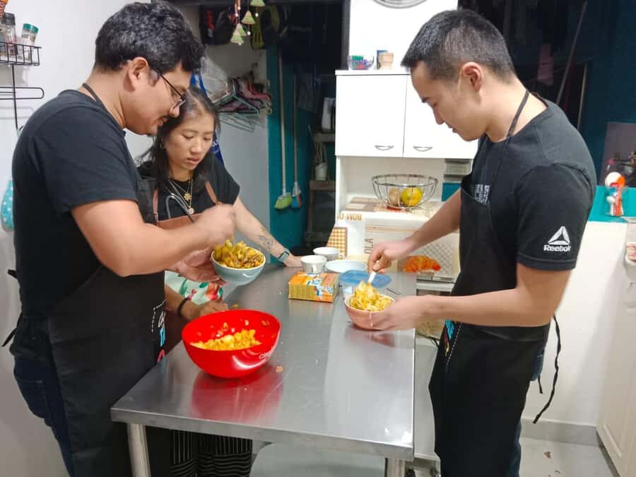 Medellin: Learn to make Colombian empanadas from scratch - Price and value in Medellín: is $56 fair for this kind of class?