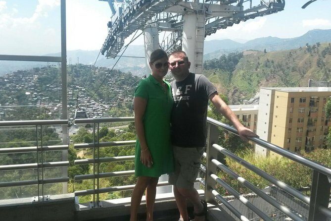 Medellin Metro Tour including Fernando Botero´s Plaza - Why this 4-hour Metro and Botero route makes sense