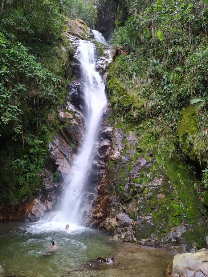 Medellín: Nature Experience & Waterfall-Hike - Scenic views on the way: the Medellín-to-nature contrast