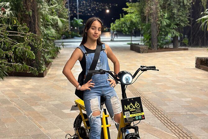 Medellin Night E-Bike Tour with Gourmet Dinner Included - Dinner at Conquistadores: Included Food That People Actually Rate