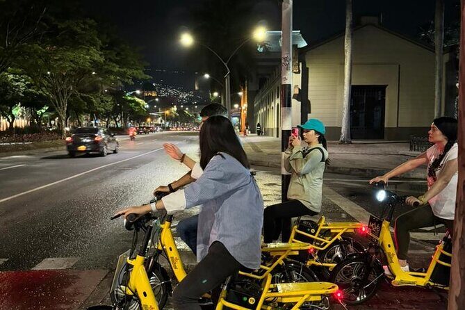Medellin Night E-Bike Tour with Gourmet Dinner Included - Carrera 70 to Estadio Atanasio Girardot: Stadium Energy and Night Lights